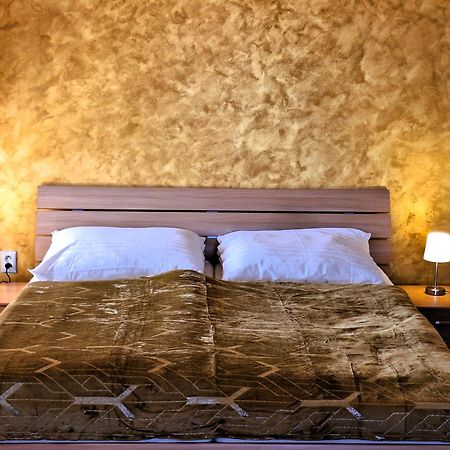 Penzion Villa Agnes Smolenice Ngoại thất bức ảnh