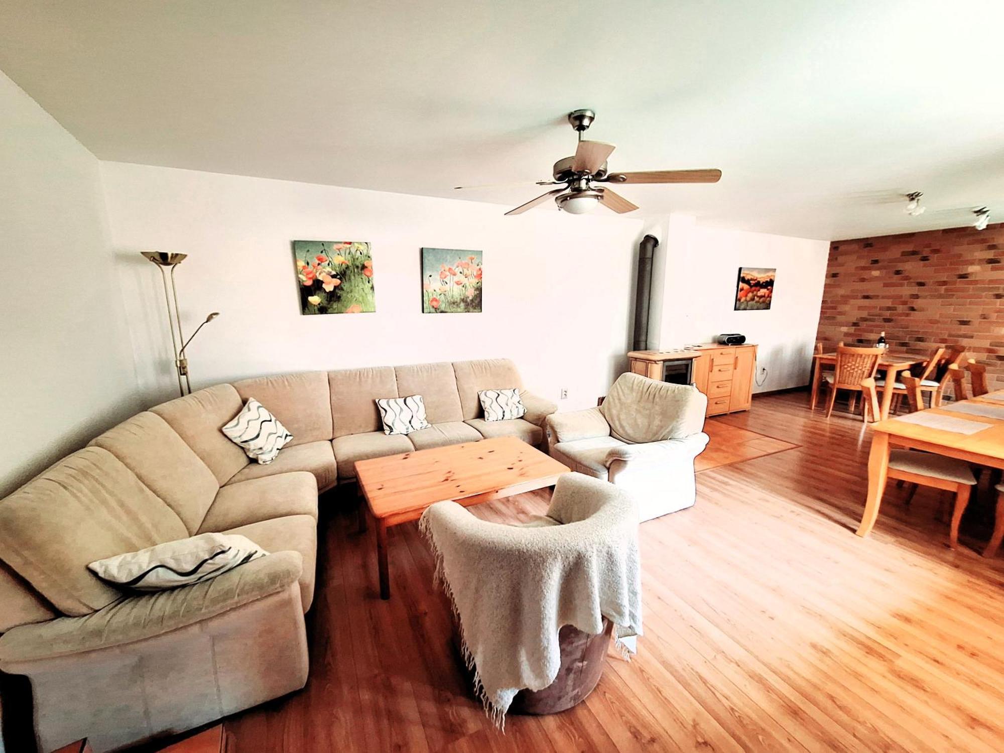 Penzion Villa Agnes Smolenice Ngoại thất bức ảnh