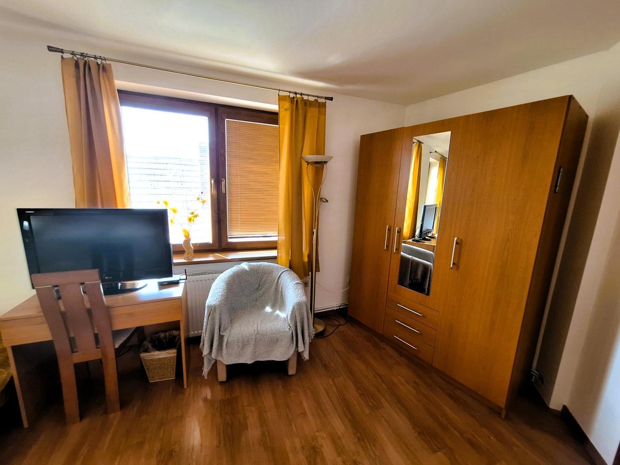 Penzion Villa Agnes Smolenice Ngoại thất bức ảnh