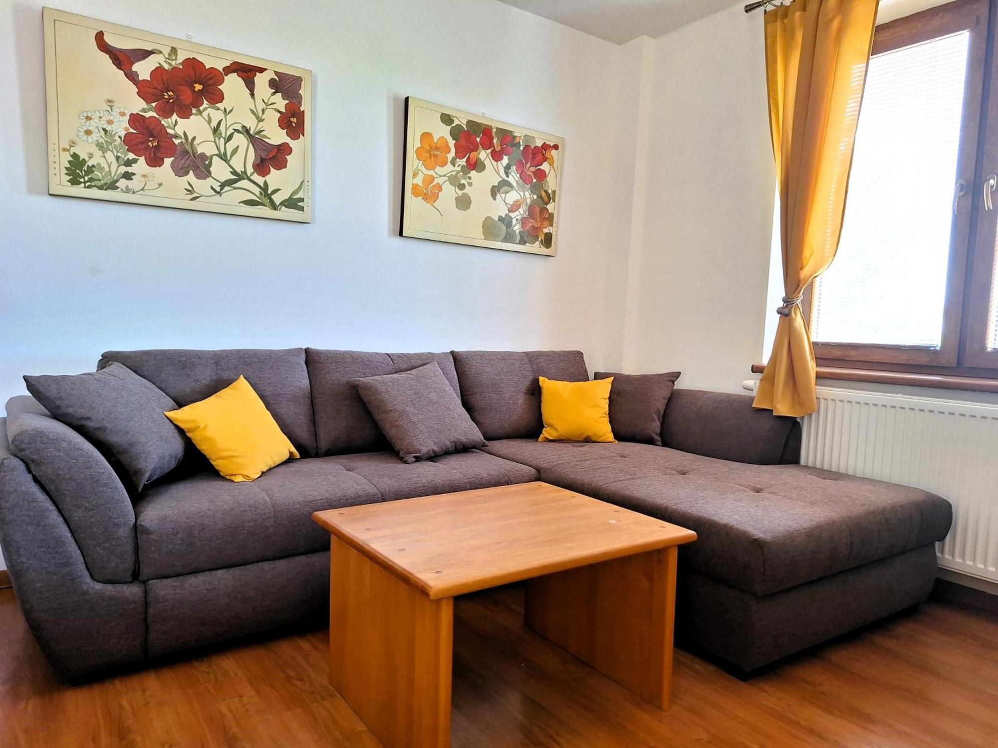 Penzion Villa Agnes Smolenice Ngoại thất bức ảnh