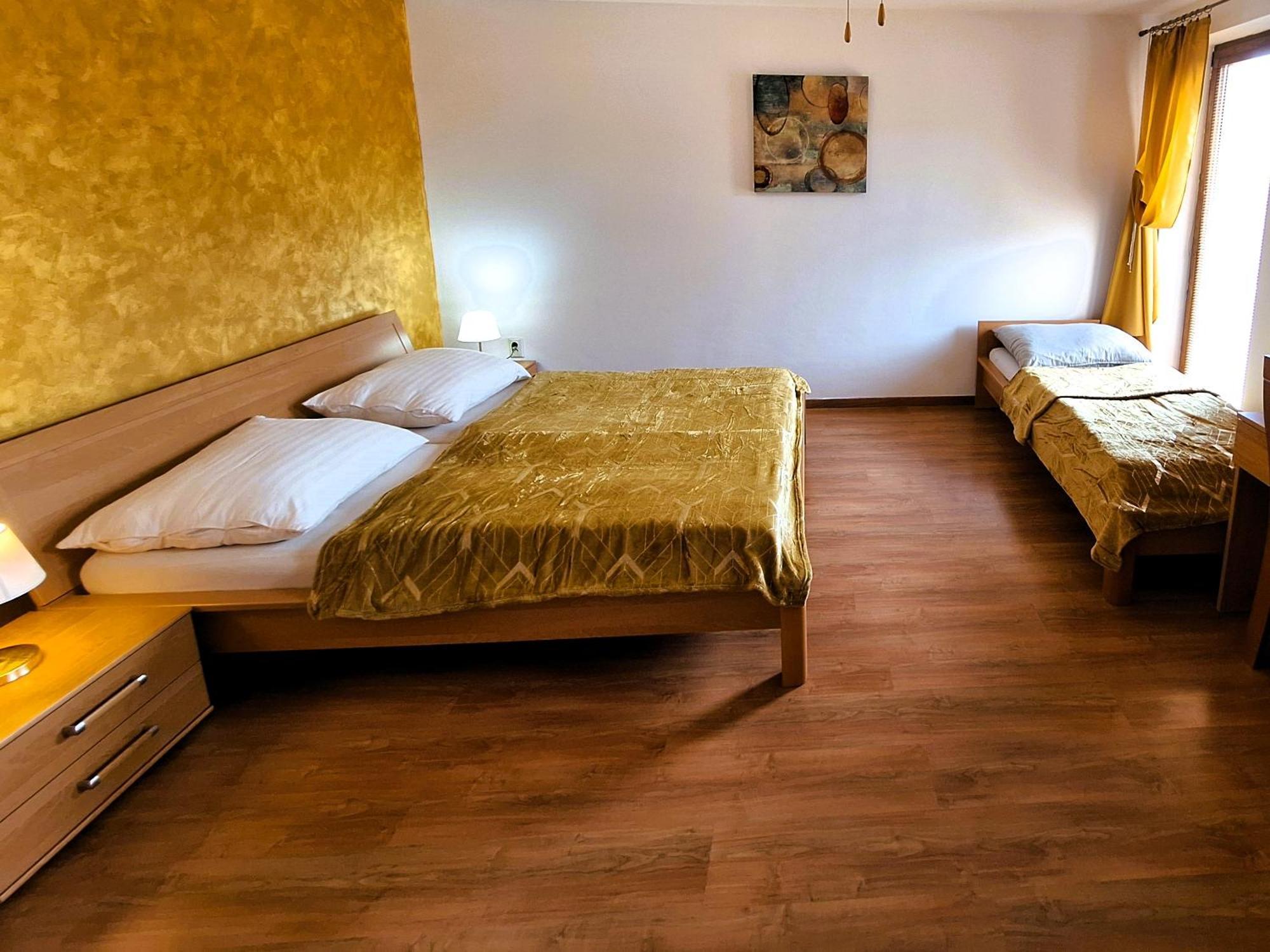 Penzion Villa Agnes Smolenice Ngoại thất bức ảnh