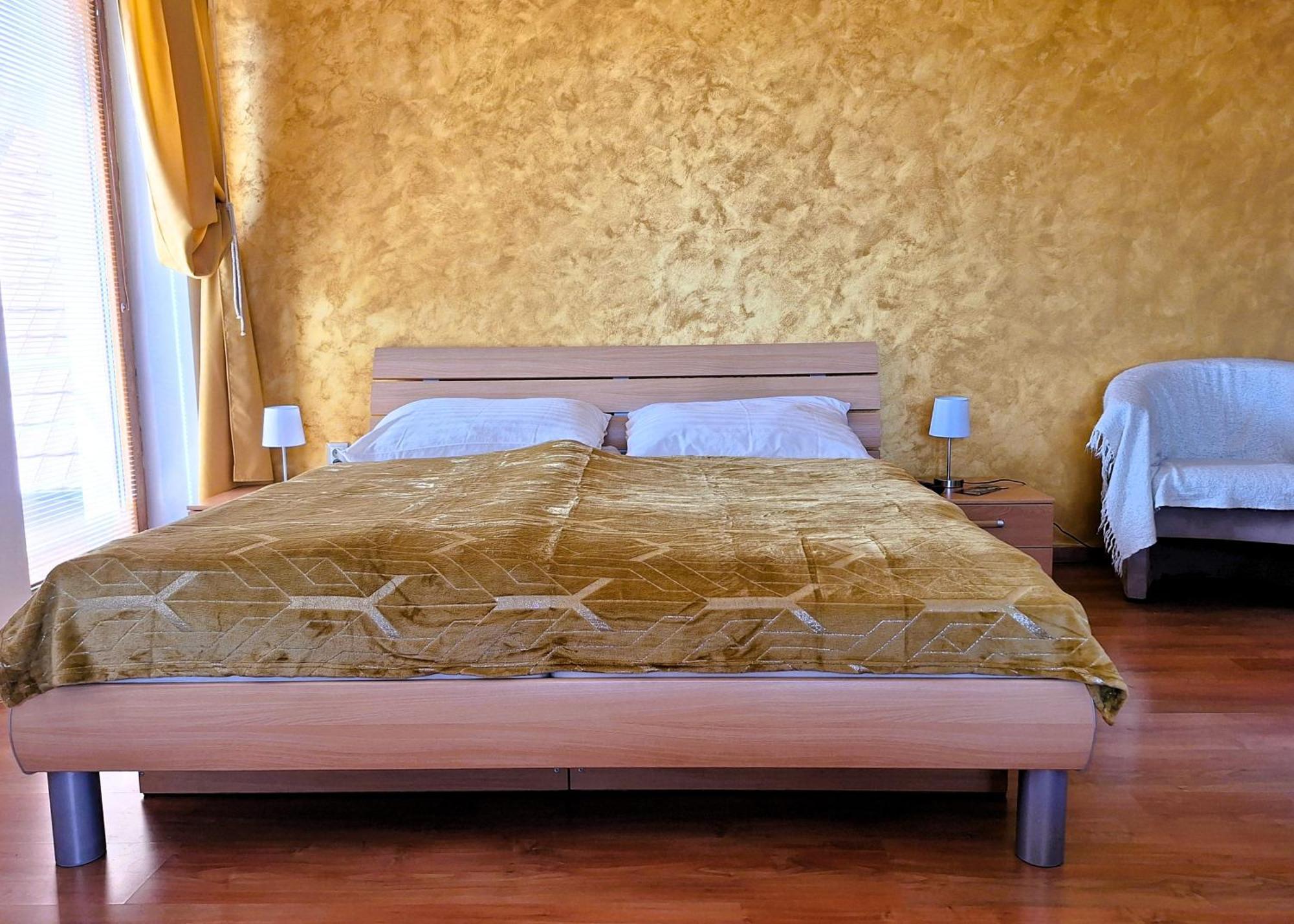Penzion Villa Agnes Smolenice Ngoại thất bức ảnh